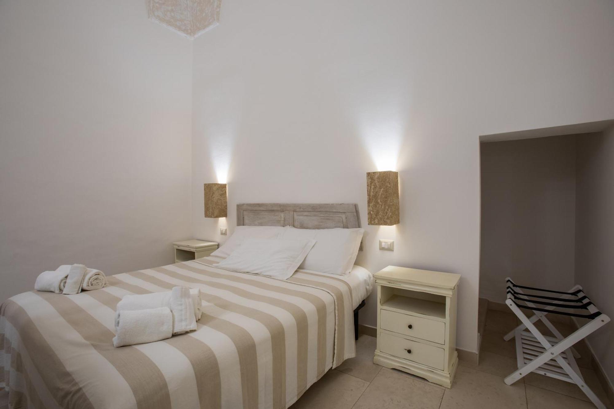Casale Donna Rosa Bed & Breakfast Sannicola Eksteriør bilde